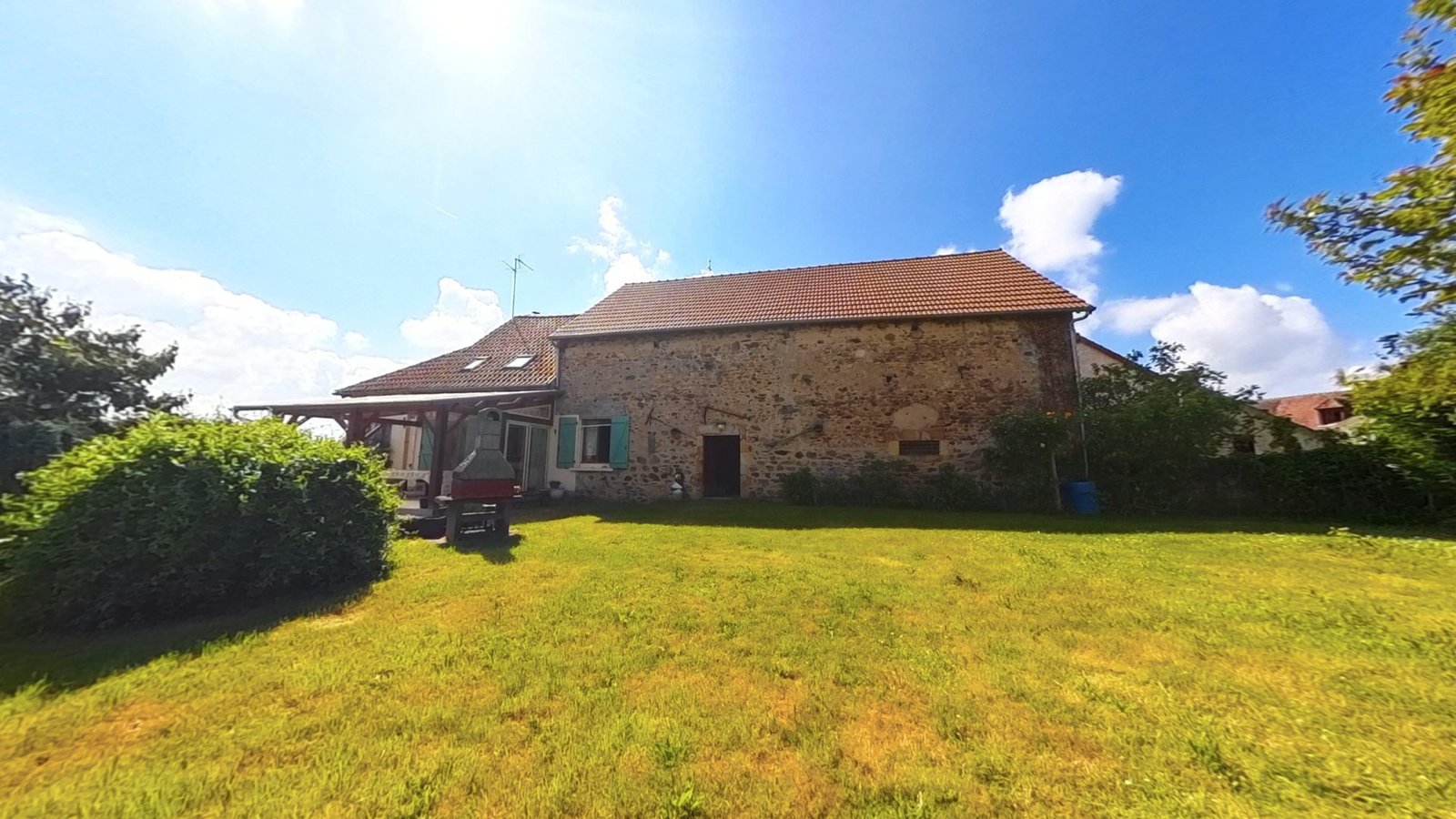 Maison T5 Saint-Angel avec grange